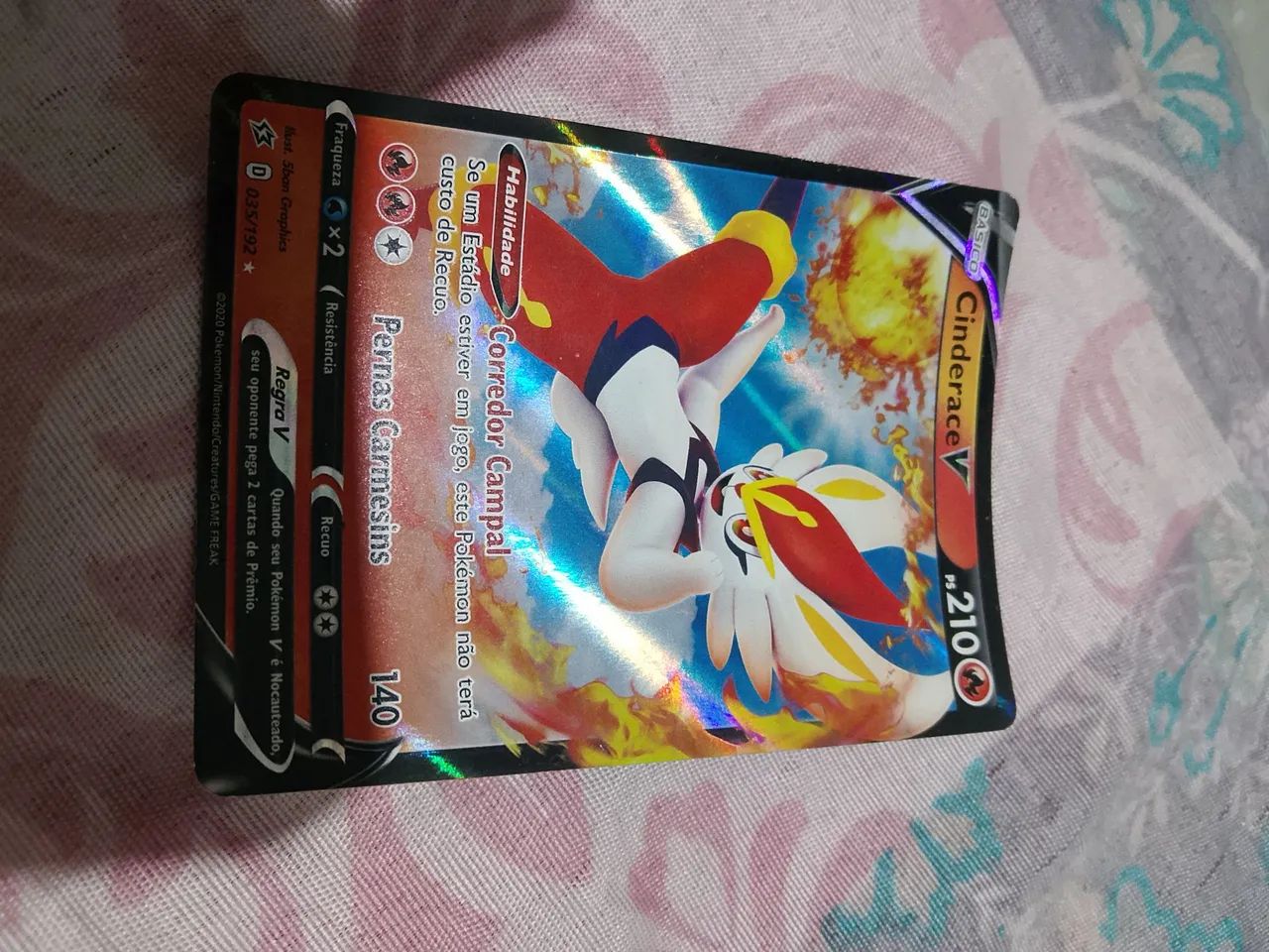 Carta pokémon do Cindarece V epic - Foto 3