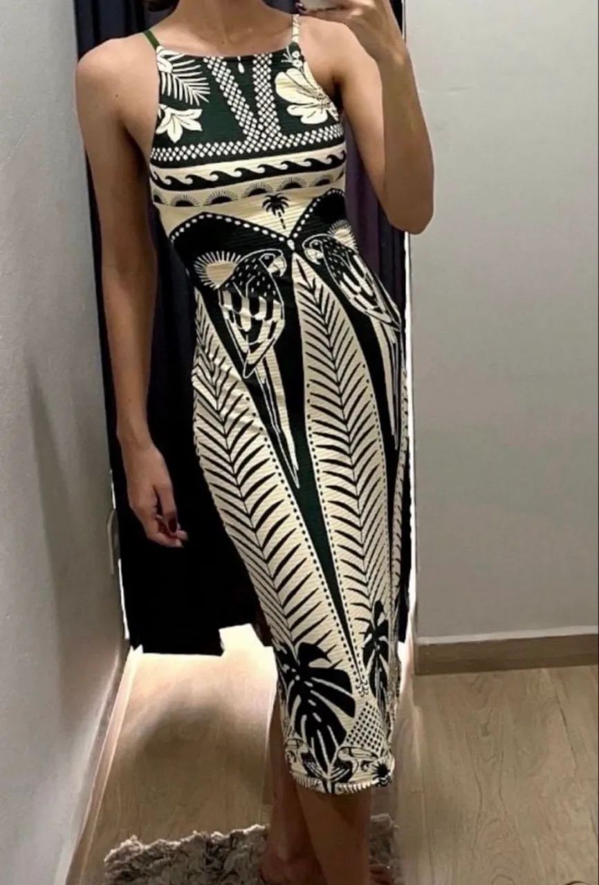 Vestido mid noite das araras  - Foto 3