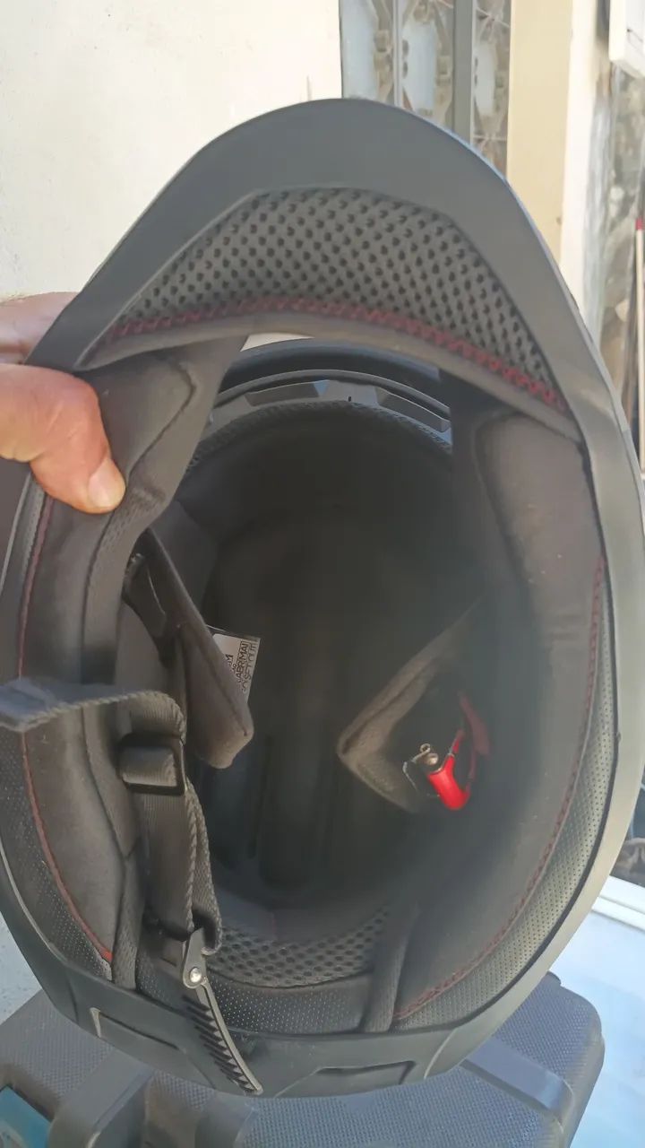 Capacete usado 