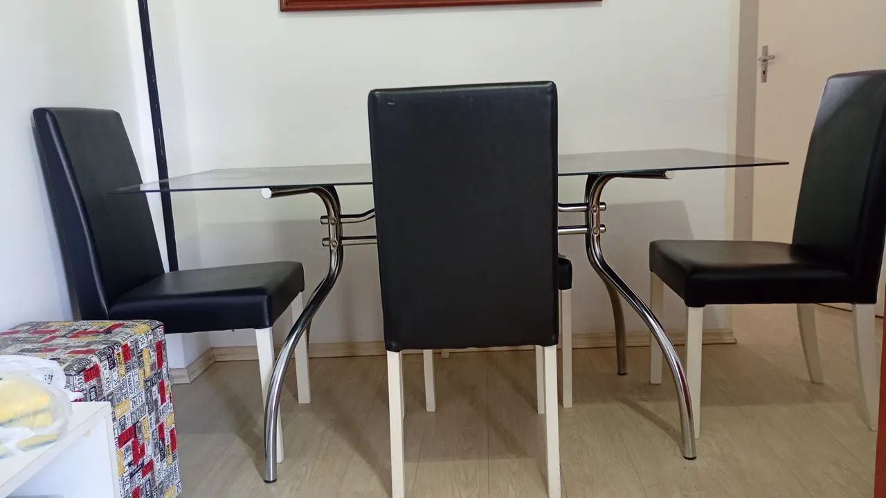 Mesa de Jantar 4 Cadeiras - Urgente - Foto 5