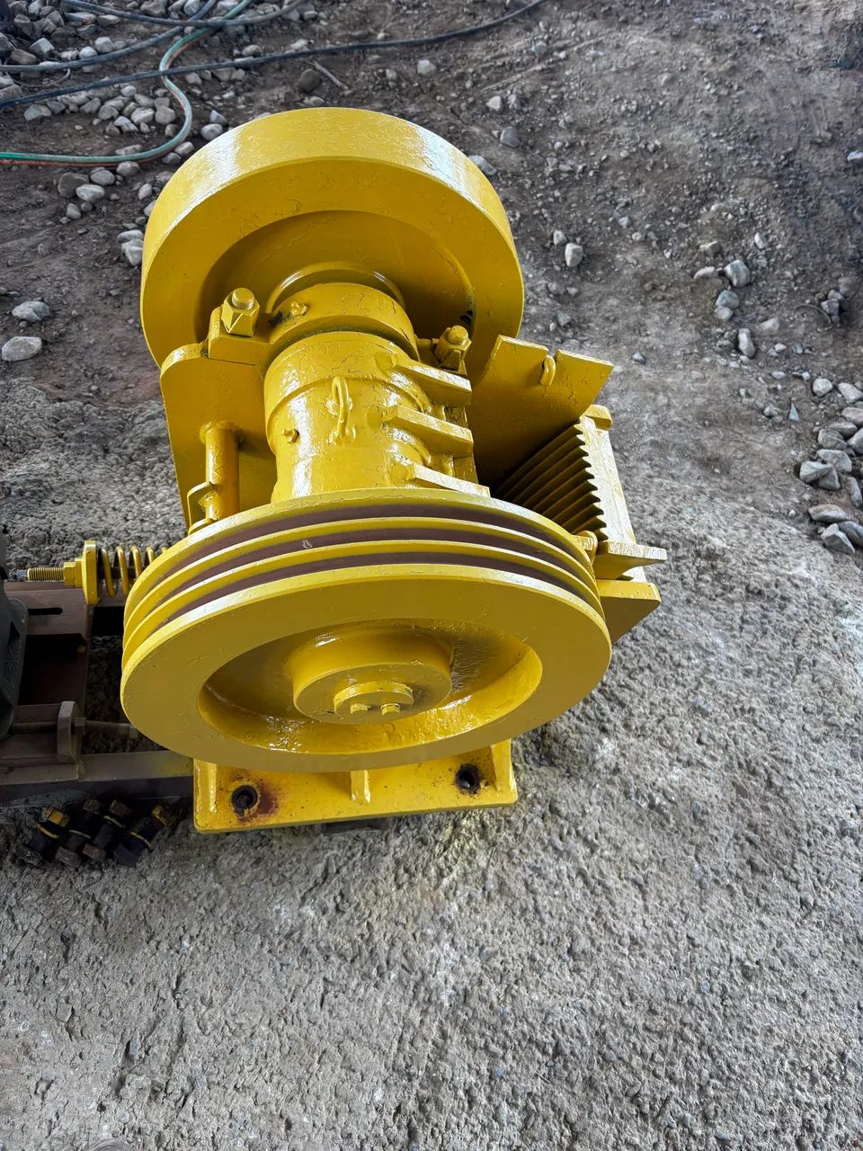 BRITADOR DE MANDÍBULA 20x15 - Foto 2