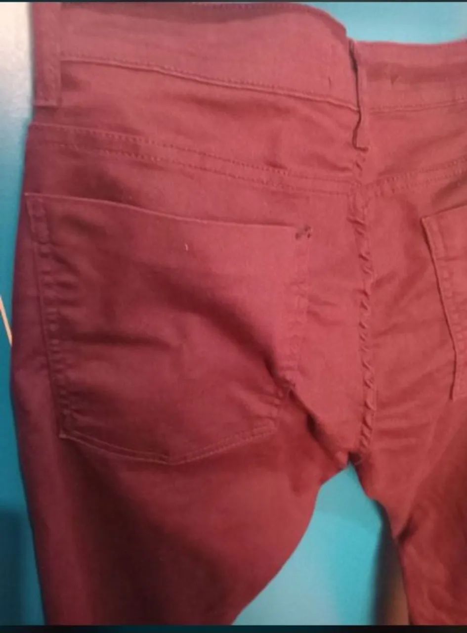 Calça slim request vinho - Foto 4