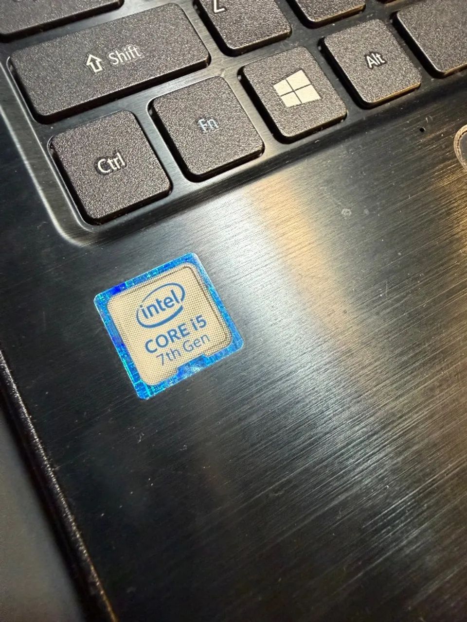 ACER E5, i5 7thGen, 6MB, 256MB SSD - Foto 2