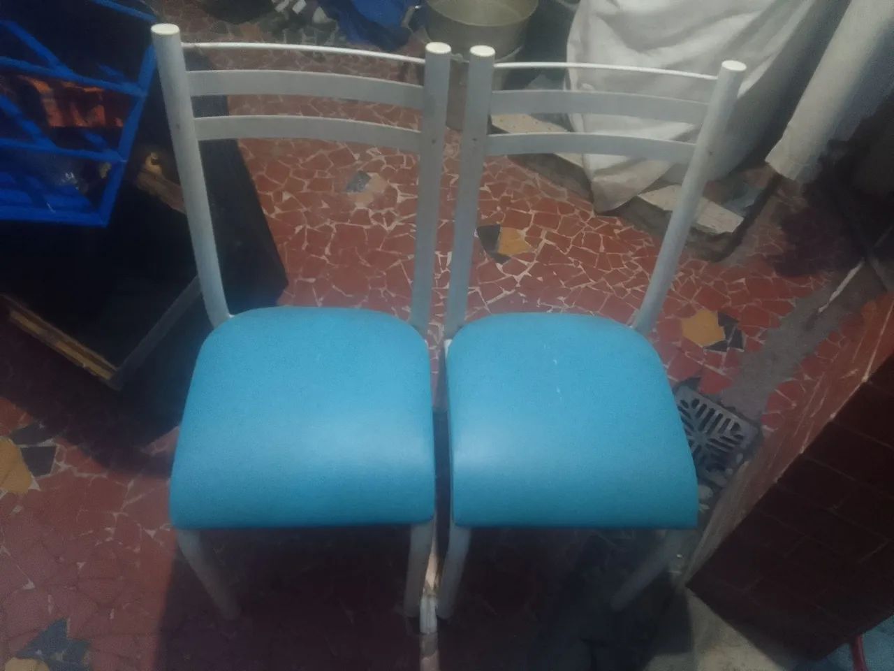 2 cadeiras otimo estado