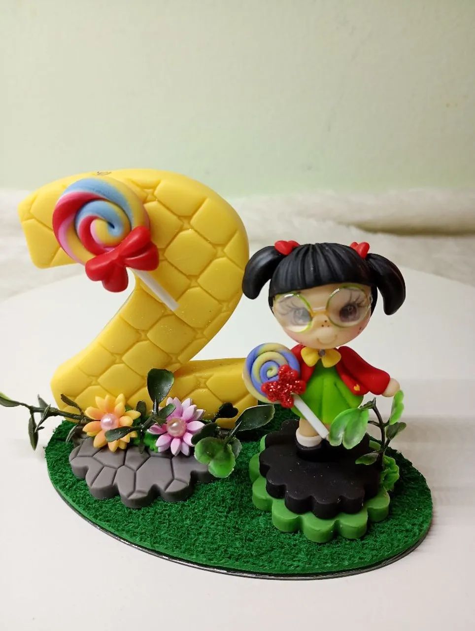 Vela Personalizada Chiquinha em Biscuit  - Foto 2