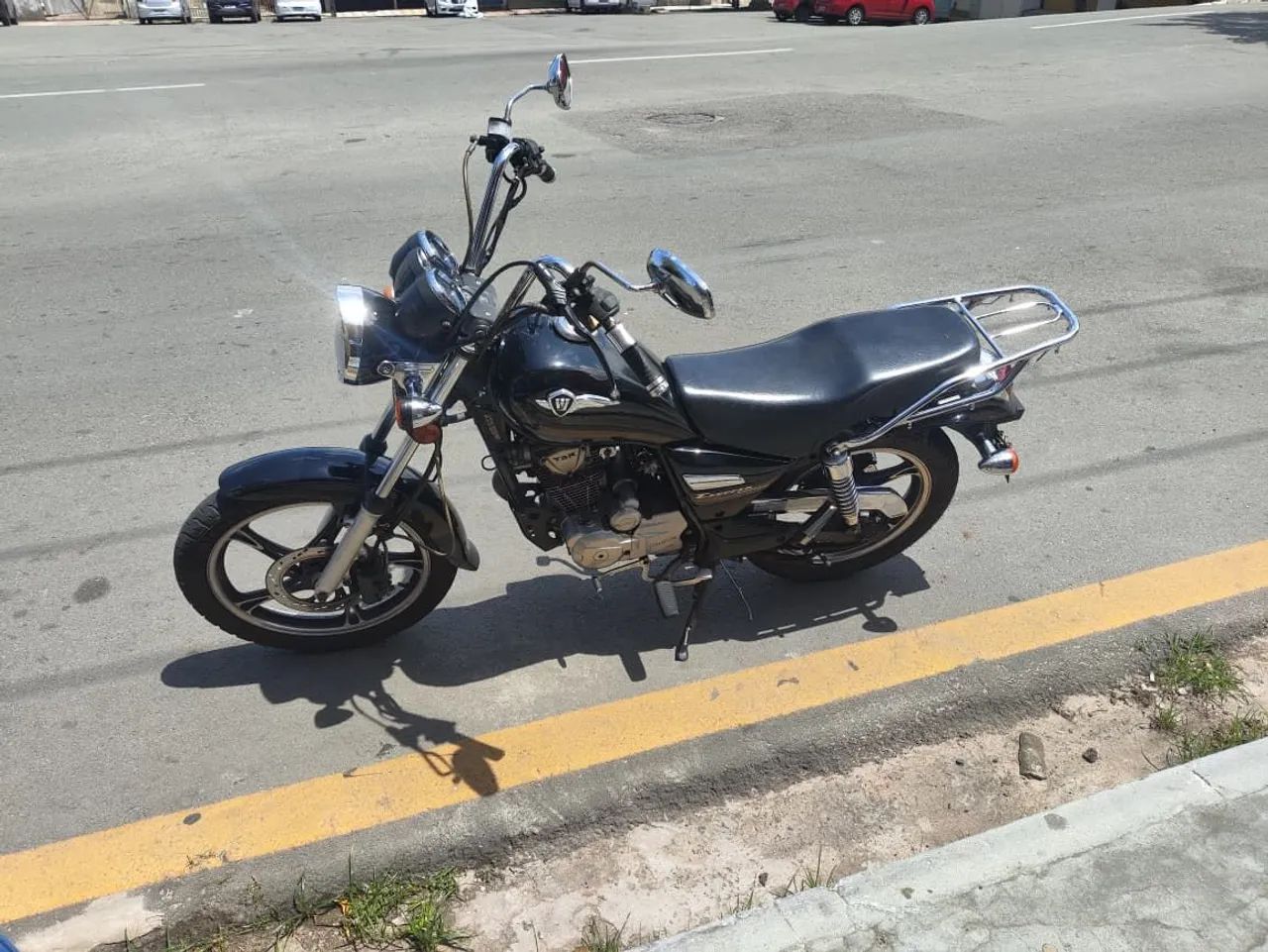 Chopper 2022 - Barata e conservada 