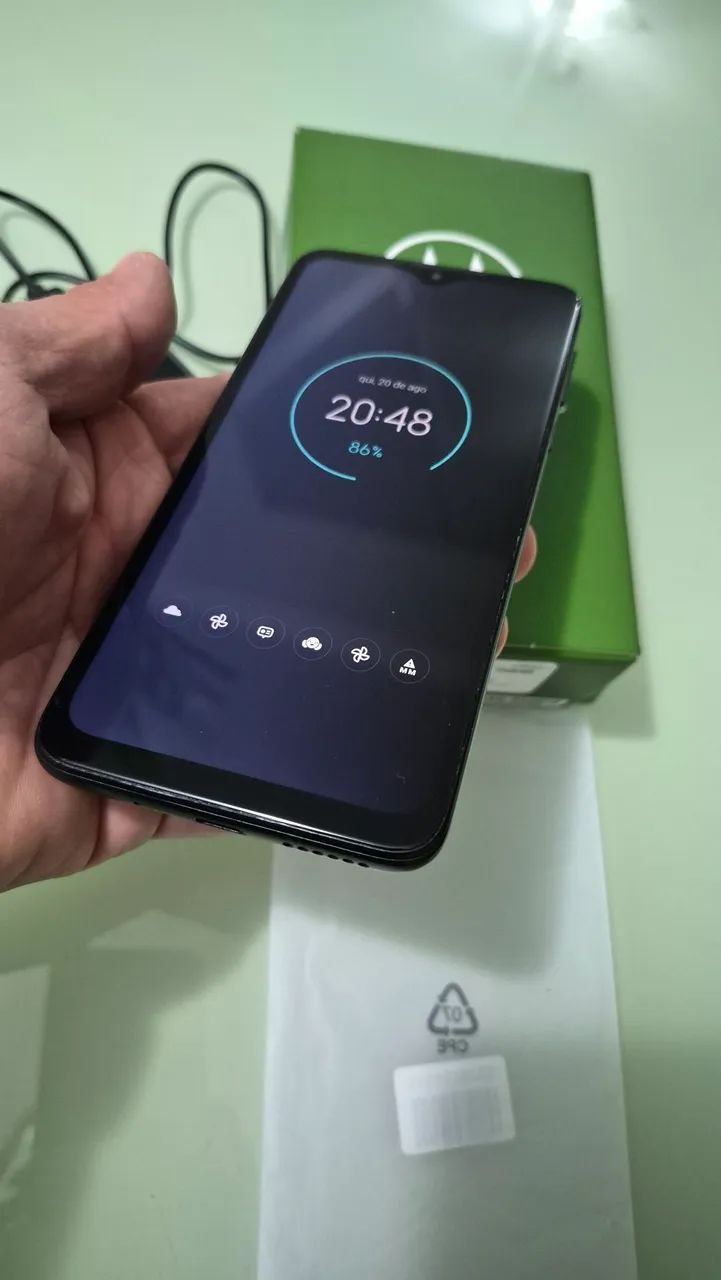 Moto G8 Play na caixa.  - Foto 3