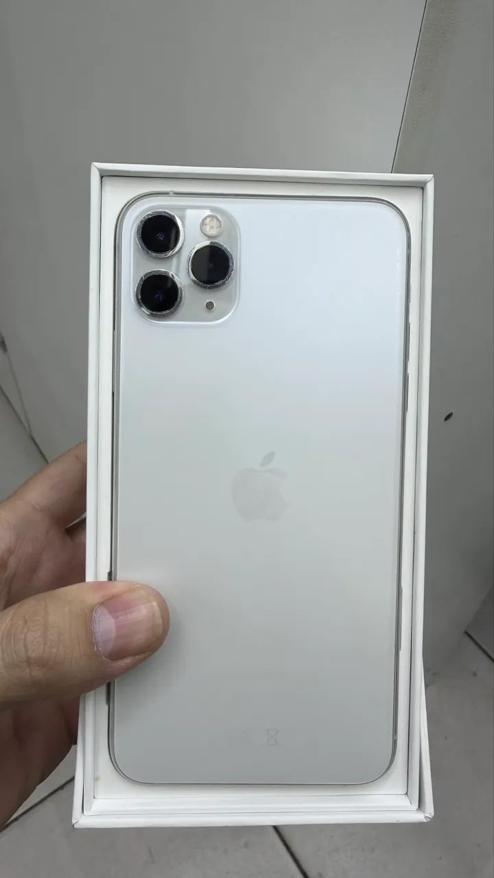 iPhone 11 Pro Max 256gb Silver - Celulares e Smartphones - Zona