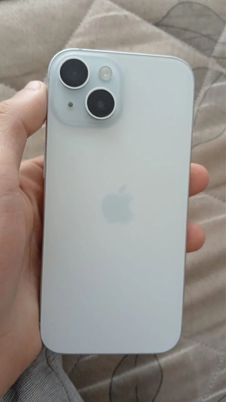 iPhone 15