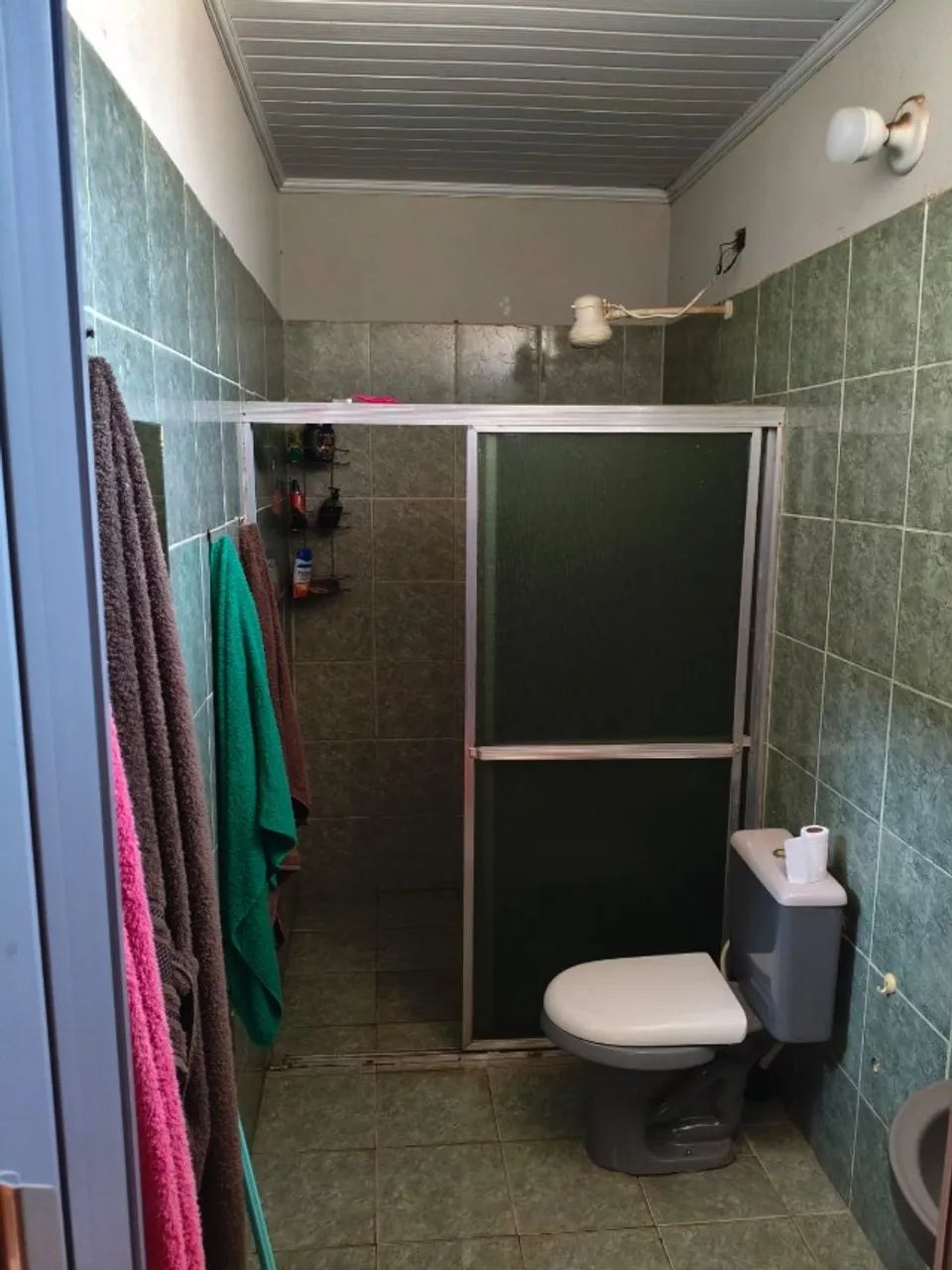 VENDO CASA DE ESQUINA COM 3 QUARTOS NO INICIO DO ITAPOÃ/DF - Foto 3