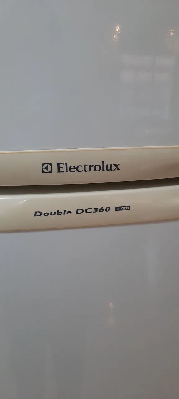 Geladeira duplex Eletrolux Double DC360