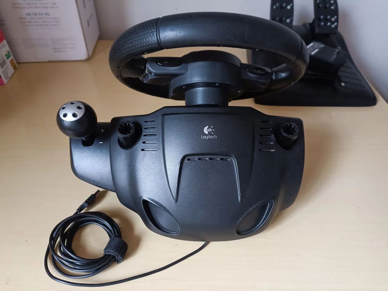Volante Logitech Driving Force GT - Foto 3