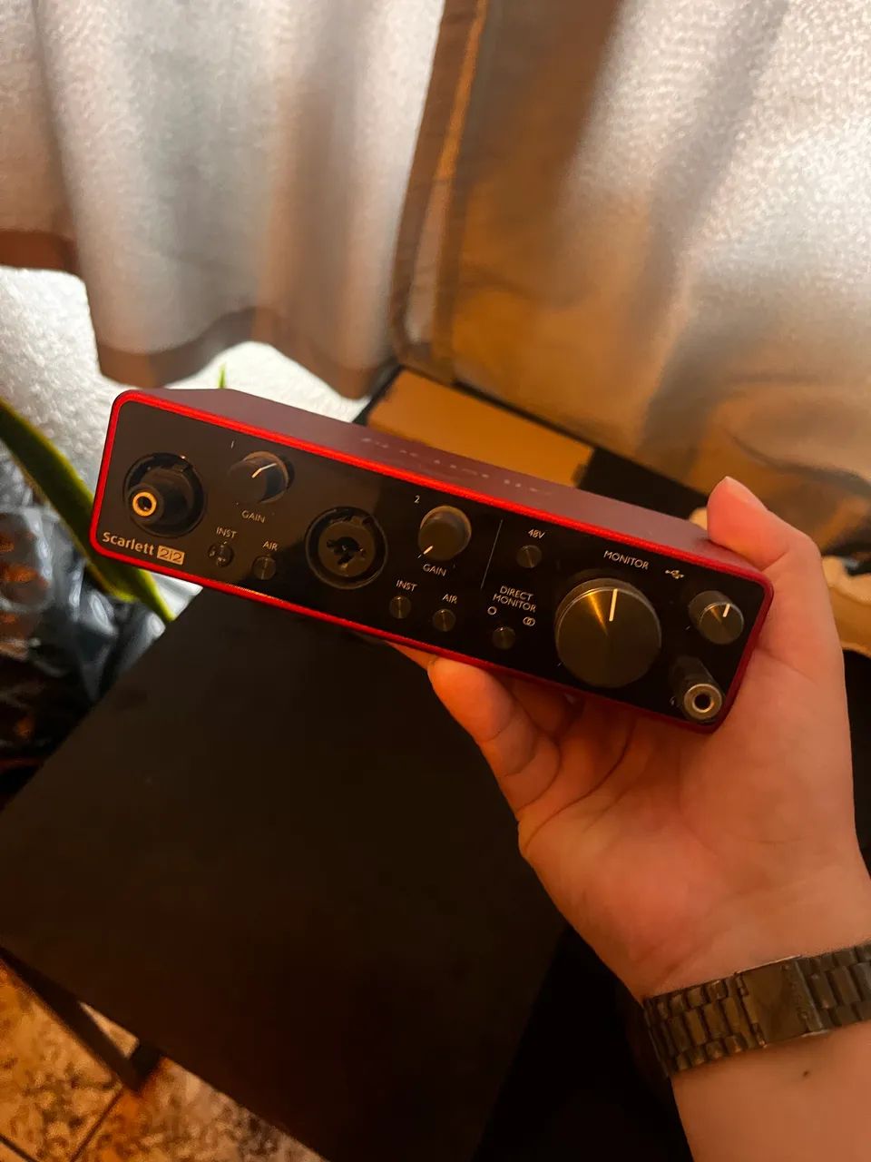 Focusrite Scarlett 2i2 - Foto 5