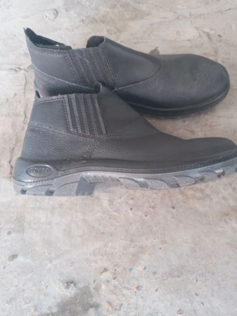 Bota bico de aço  - Foto 2