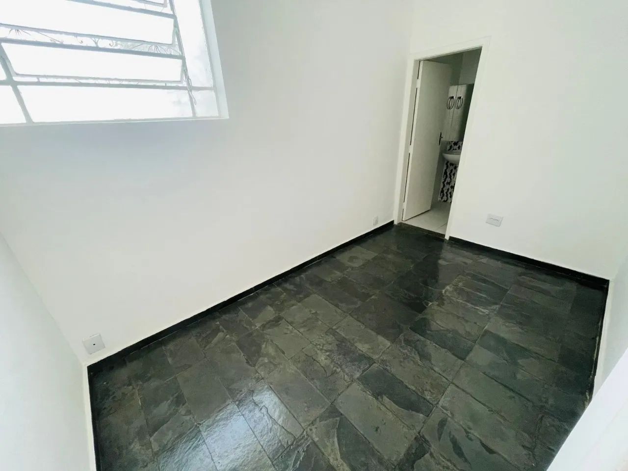 Casa de 4 quartos no Bairro renascença em belo Horizonte - Foto 4