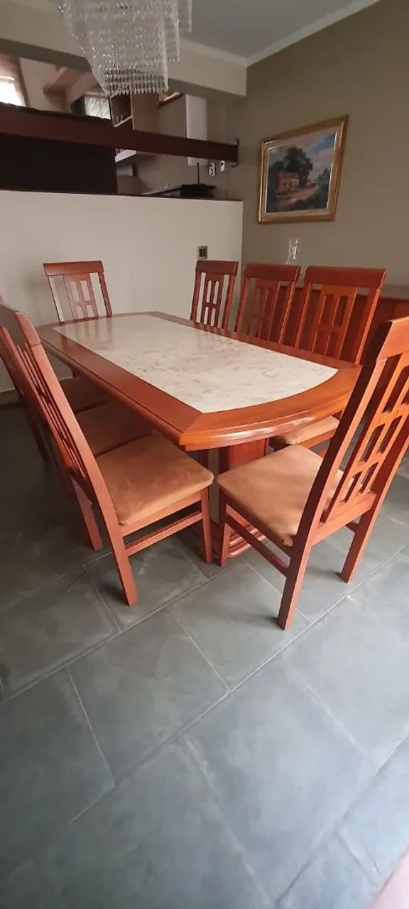 Conjunto mesa 8 cadeiras madeira maciça 