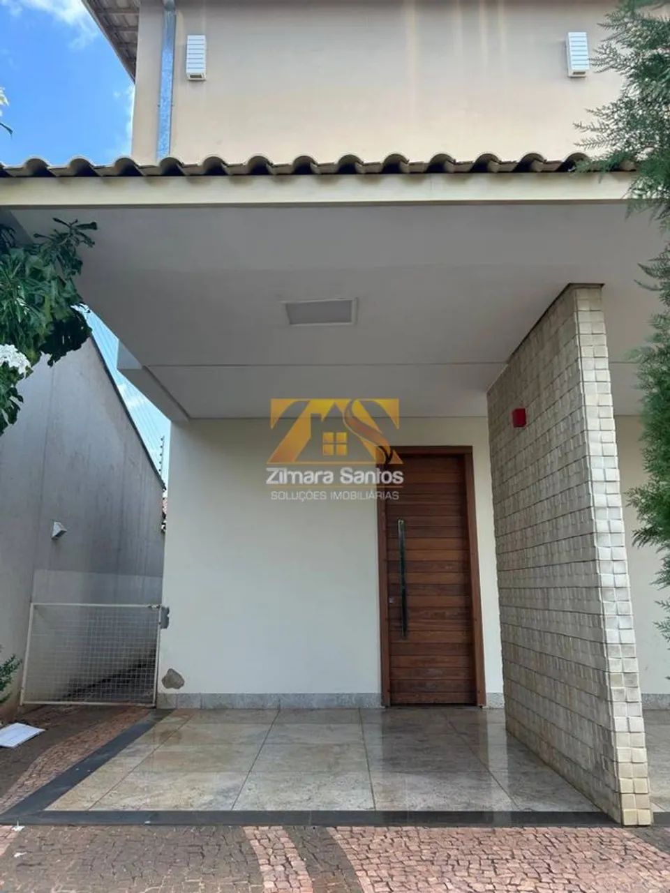 Sobrado com 5 Quartos à Venda, Plano Diretor Norte - Palmas