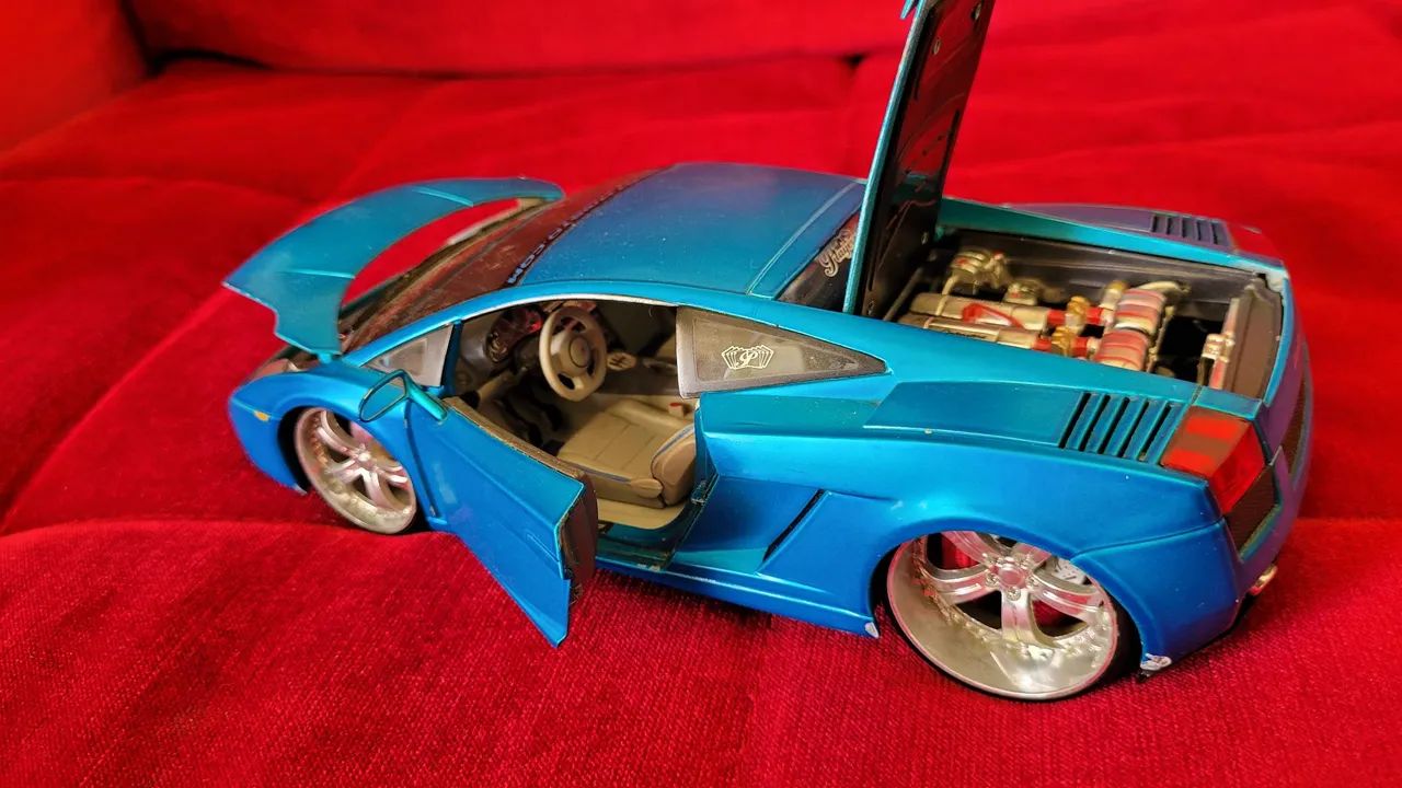 Lamborghini Gallardo 1/18 - Foto 3
