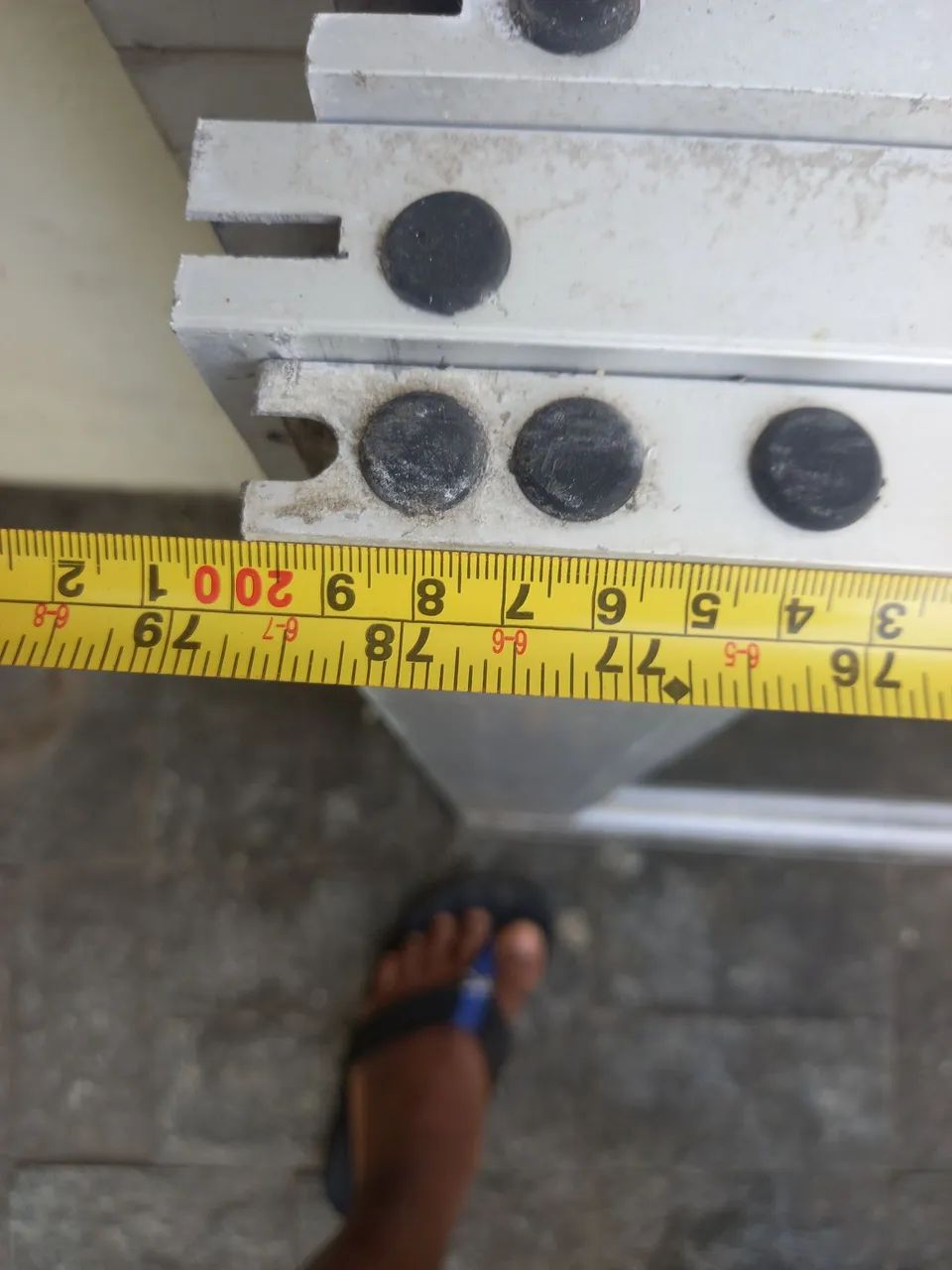 Vendo 3 portas em vidro e aluminio  - Foto 3