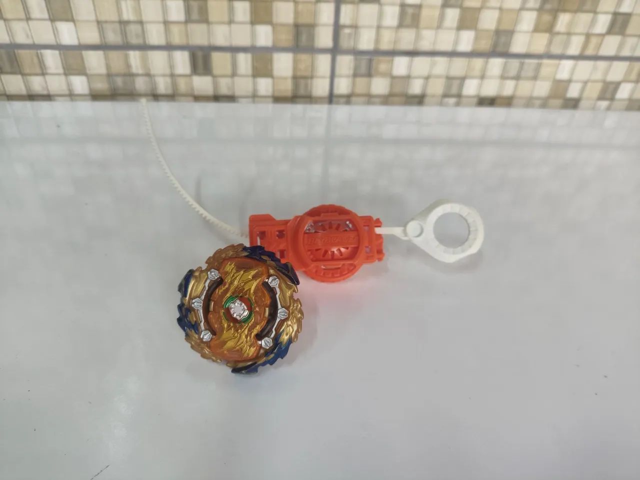 Beyblade Wizard fafnir - Foto 3