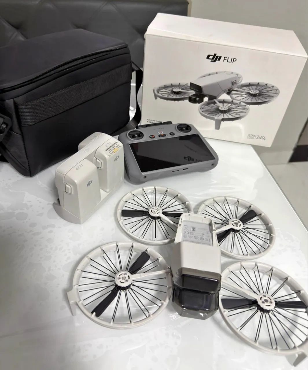 DJI Flip - controle tela e 3 baterias - Foto 3