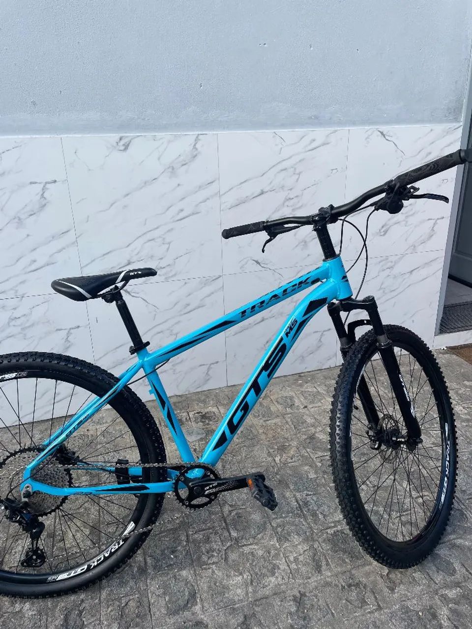 Bike GTS aro 29 com freios hidráulico