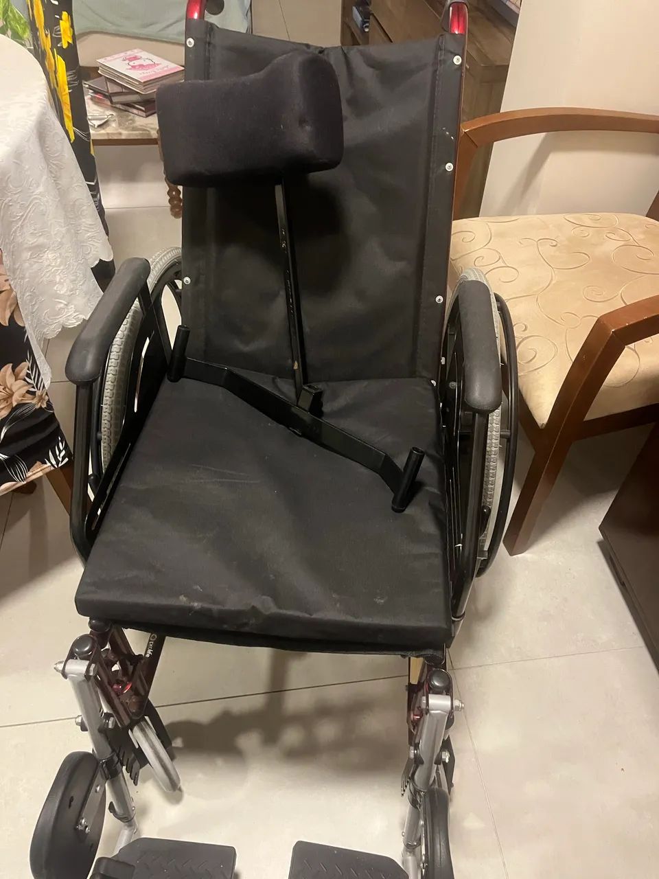 Vende se cadeira de rodas  - Foto 2