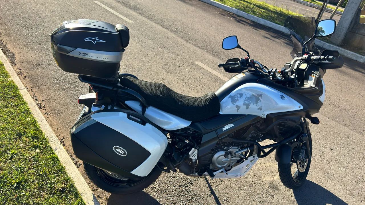 Vendo Suzuki V STRON 650.  - Foto 7