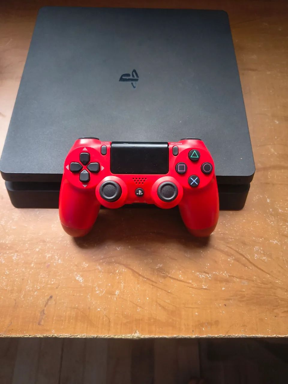 PS4 slim 1tb com 2 controles e 10 jogos  - Foto 2