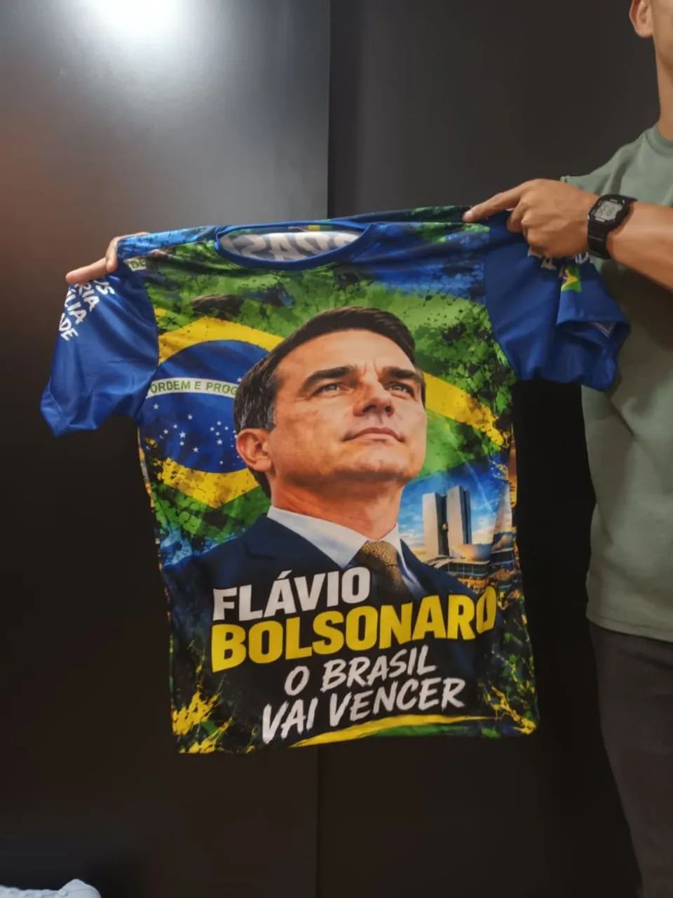 CAMISA FLAVIO BOLSONARO  - Foto 2