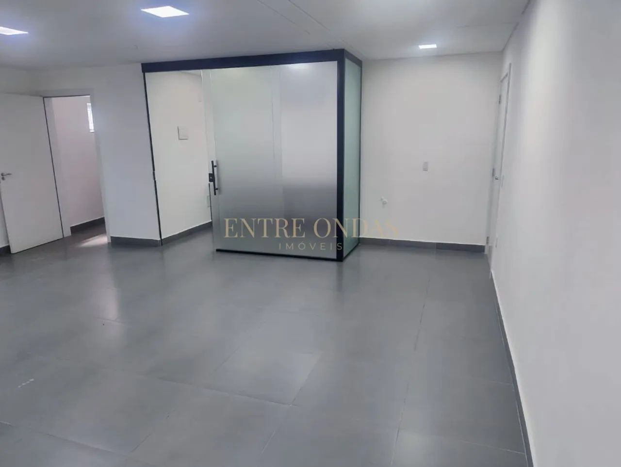 Sala comercial no bairro Ingleses, Florianópolis. - Foto 3