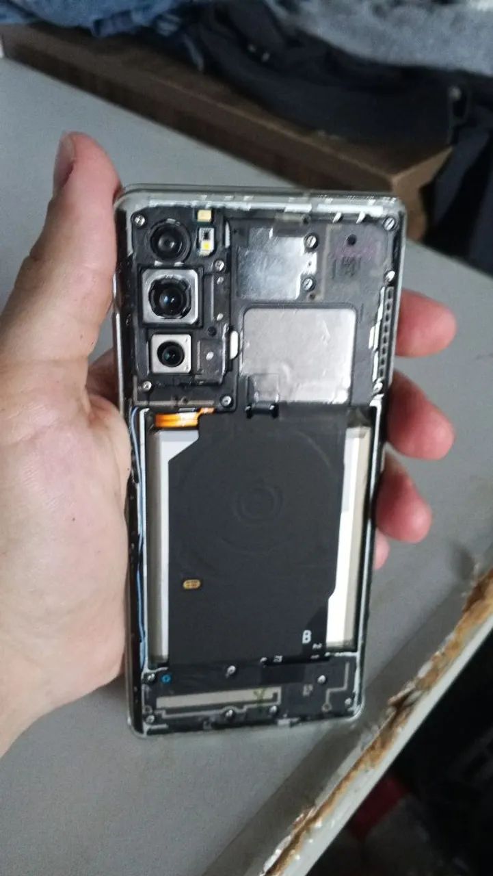 S20 FE com defeito