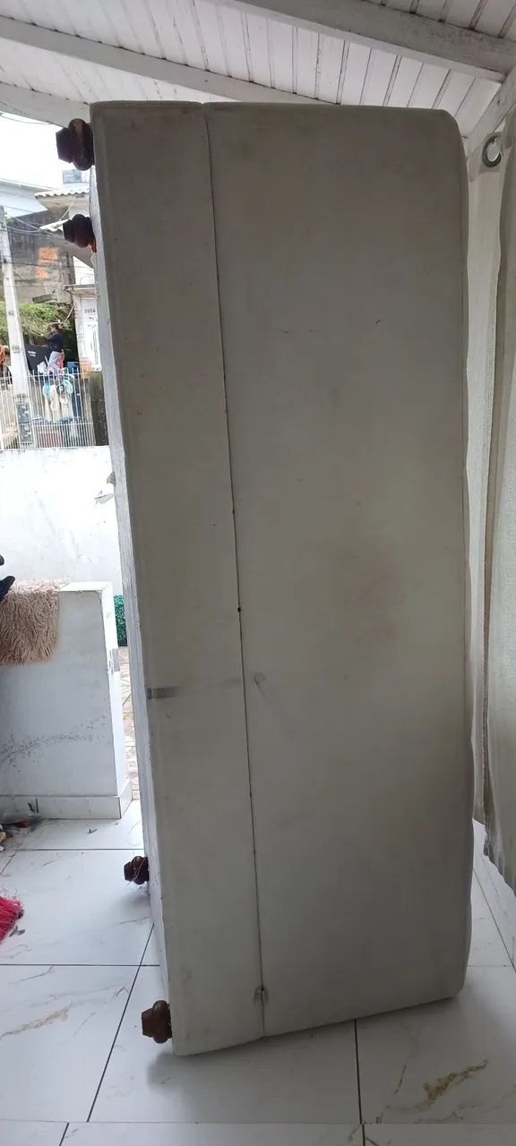 Sofa três lugares em Captonê  - Foto 2