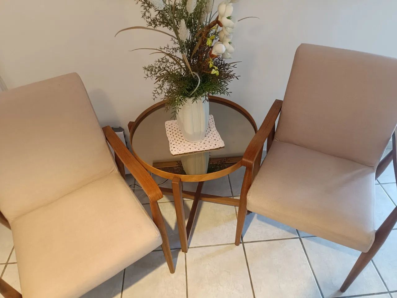 Mesa de canto com 2 cadeiras impermeabilizadas da Spasso - Foto 2