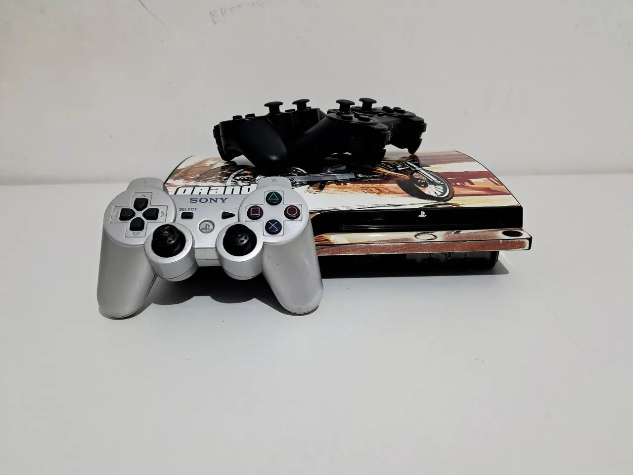 PS3 DESBLOQUEADO - 3 CONTROLES