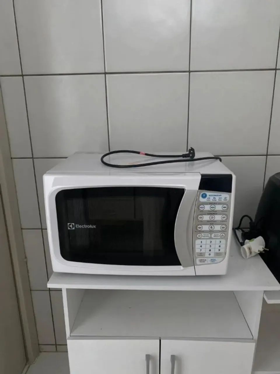 Microondas Electrolux 20 litros funcionando perfeitamente 