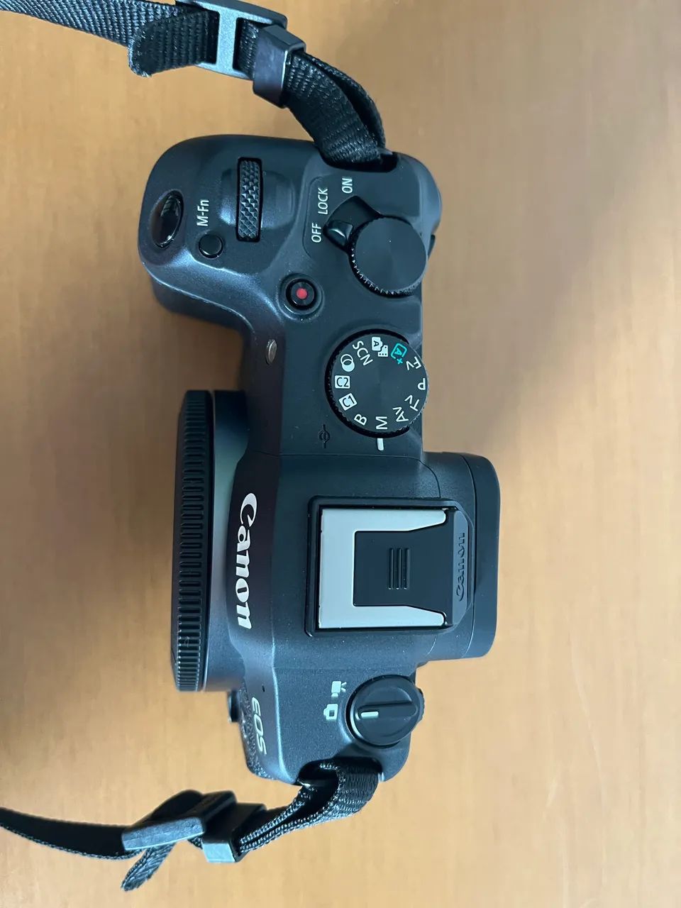 Canon R8 (corpo) - Foto 3