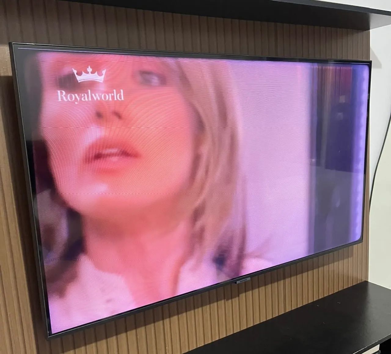Samsung Smart TV 4K 43 - com defeito na imagem  - Foto 2