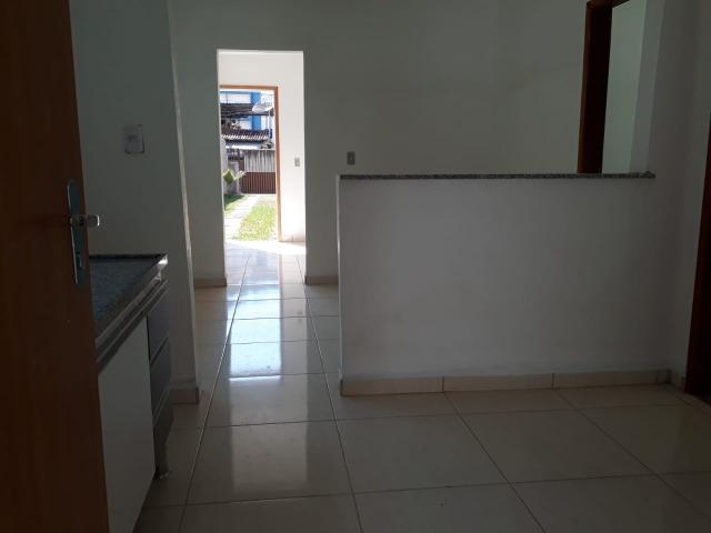 Casa Linear 3 Quartos com Garagem - Bairro Industrial