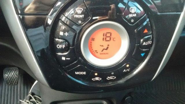 NISSAN MARCH SL 1.6 16V FLEXSTART Cinza 2015/2016 - Foto 15