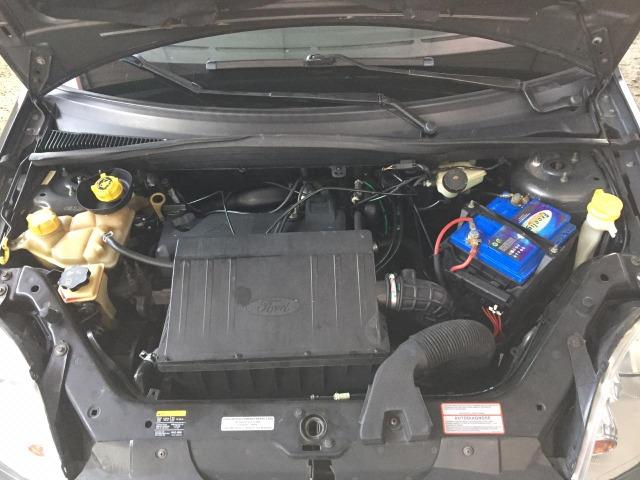 Fiesta 1.6 Hatch Completo! - Foto 8