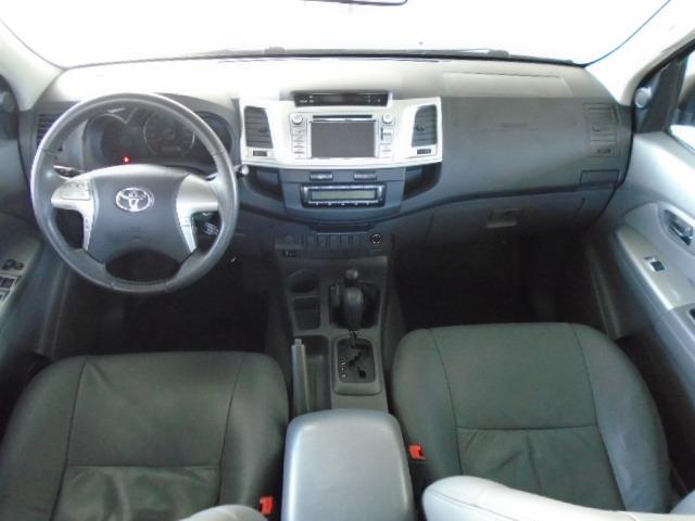 Hilux svr automática 3.0 em excelente estado.troco em 1 ou mais carros do meu interesse - Foto 5