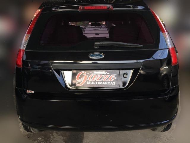 Fiesta 1.6 Hatch Completo! - Foto 7