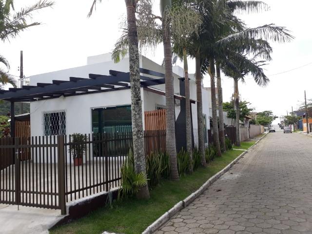 Lindo Sobrado a poucos metros do Mar - Foto 19