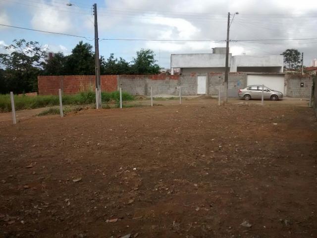 Perfeito Lote Amplo em Condomínio Fechado - Foto 5