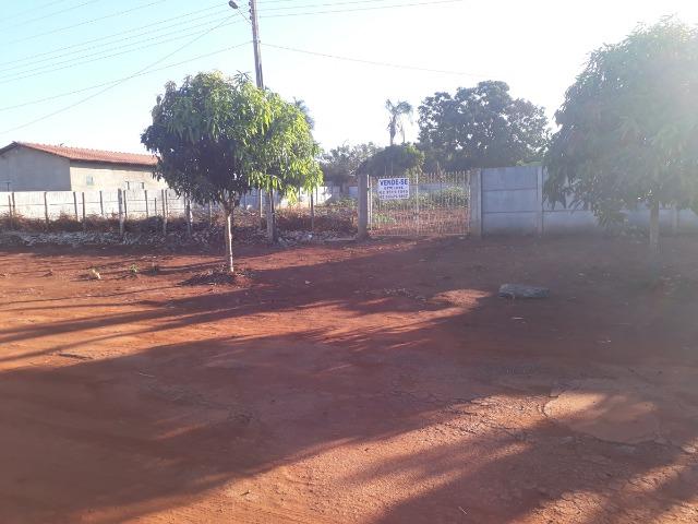 Excelente área de 1095m² próximo a GO 070, sentido Goiânia