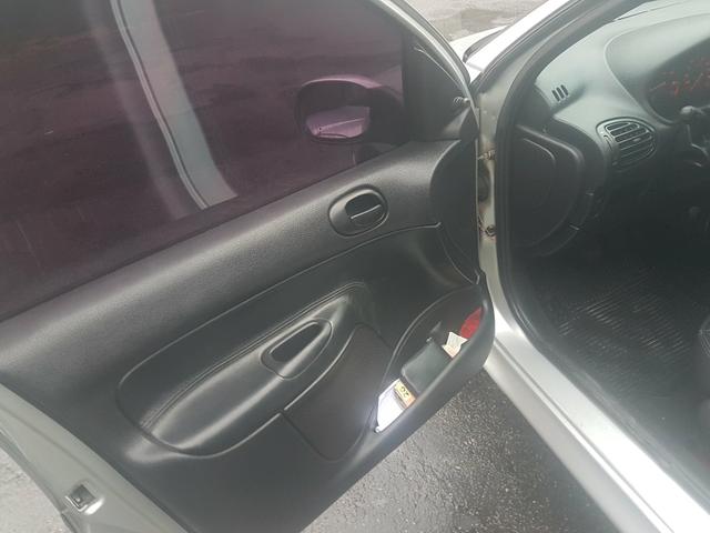 Peugeot 206 flex 2007 pra sair hoje - Foto 2