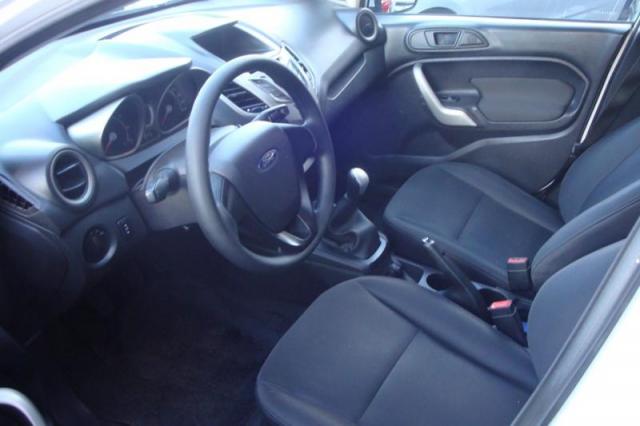 FORD FIESTA SEDAN - Foto 7