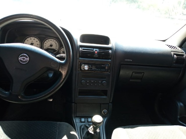 Astra advantage 2.0 2011 - Foto 8