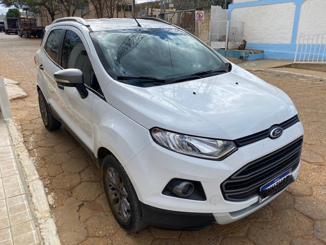 FORD ECOSPORT FREESTYLE 1.6- 2014/2014 51.000,00R$